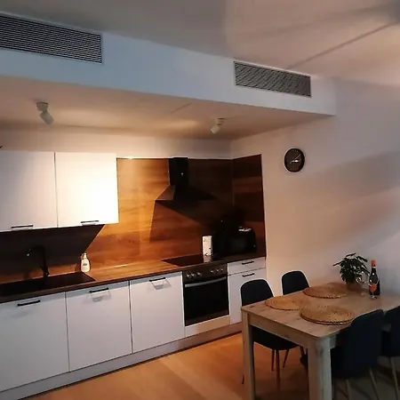 Sky-park Flat&parking *